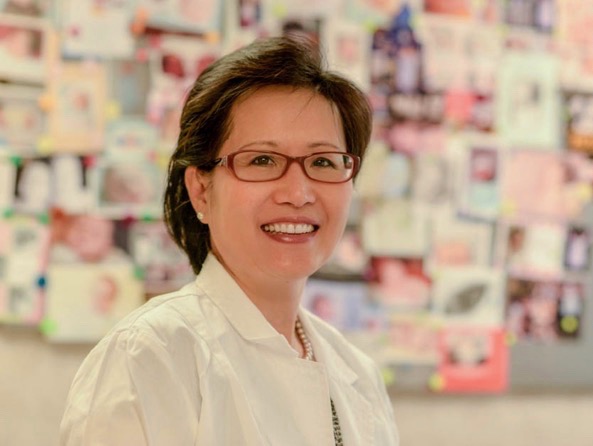 Photo of Dr. Eileen Zhou.